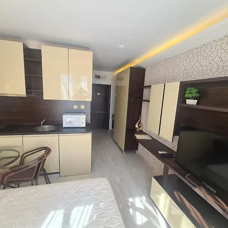 아파트 Apartament *